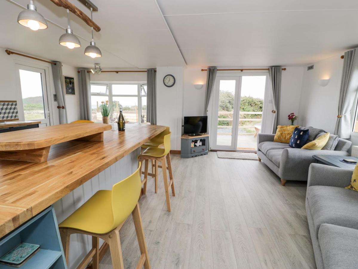 Porthwen Lodge Amlwch エクステリア 写真