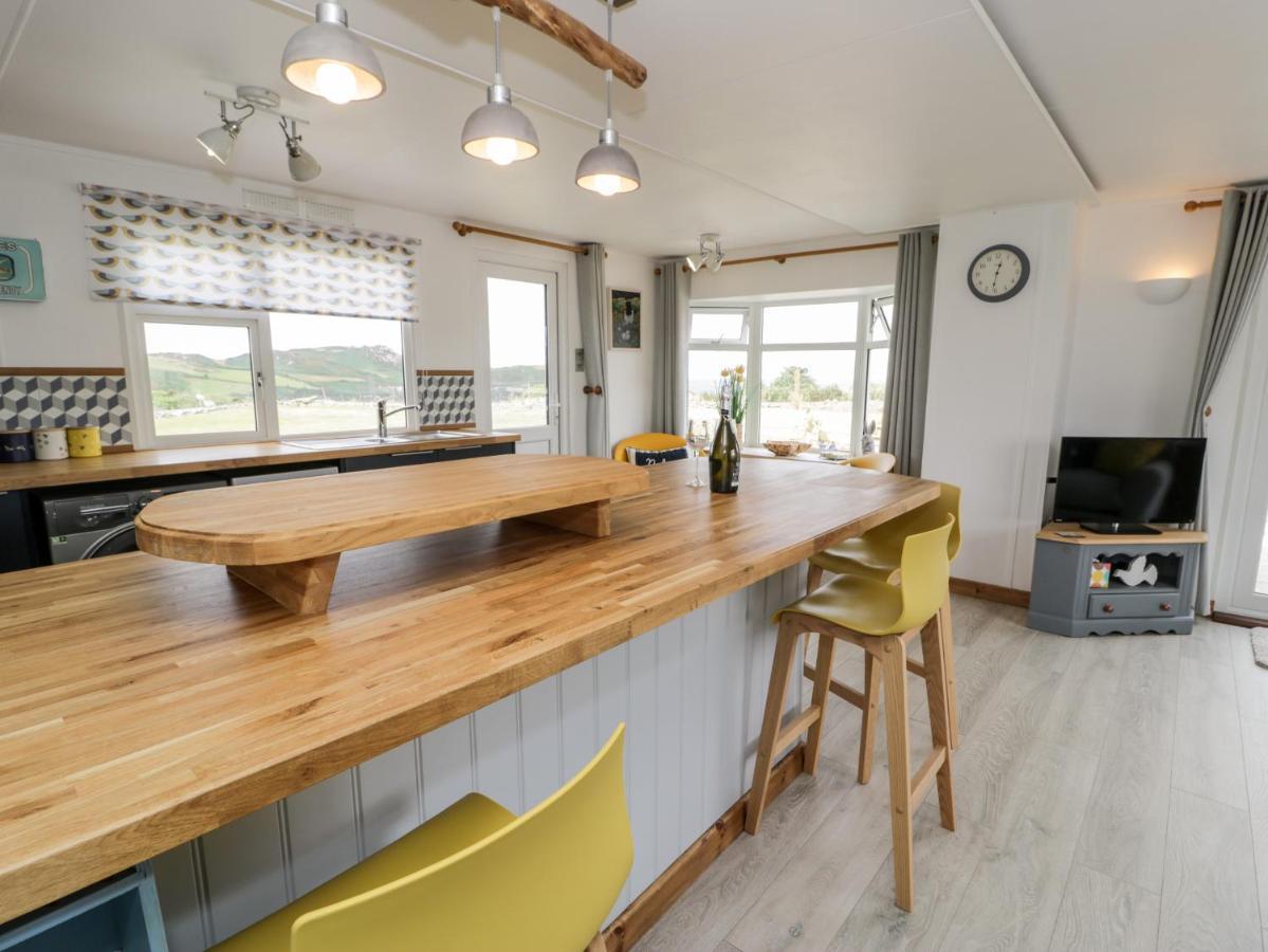Porthwen Lodge Amlwch エクステリア 写真