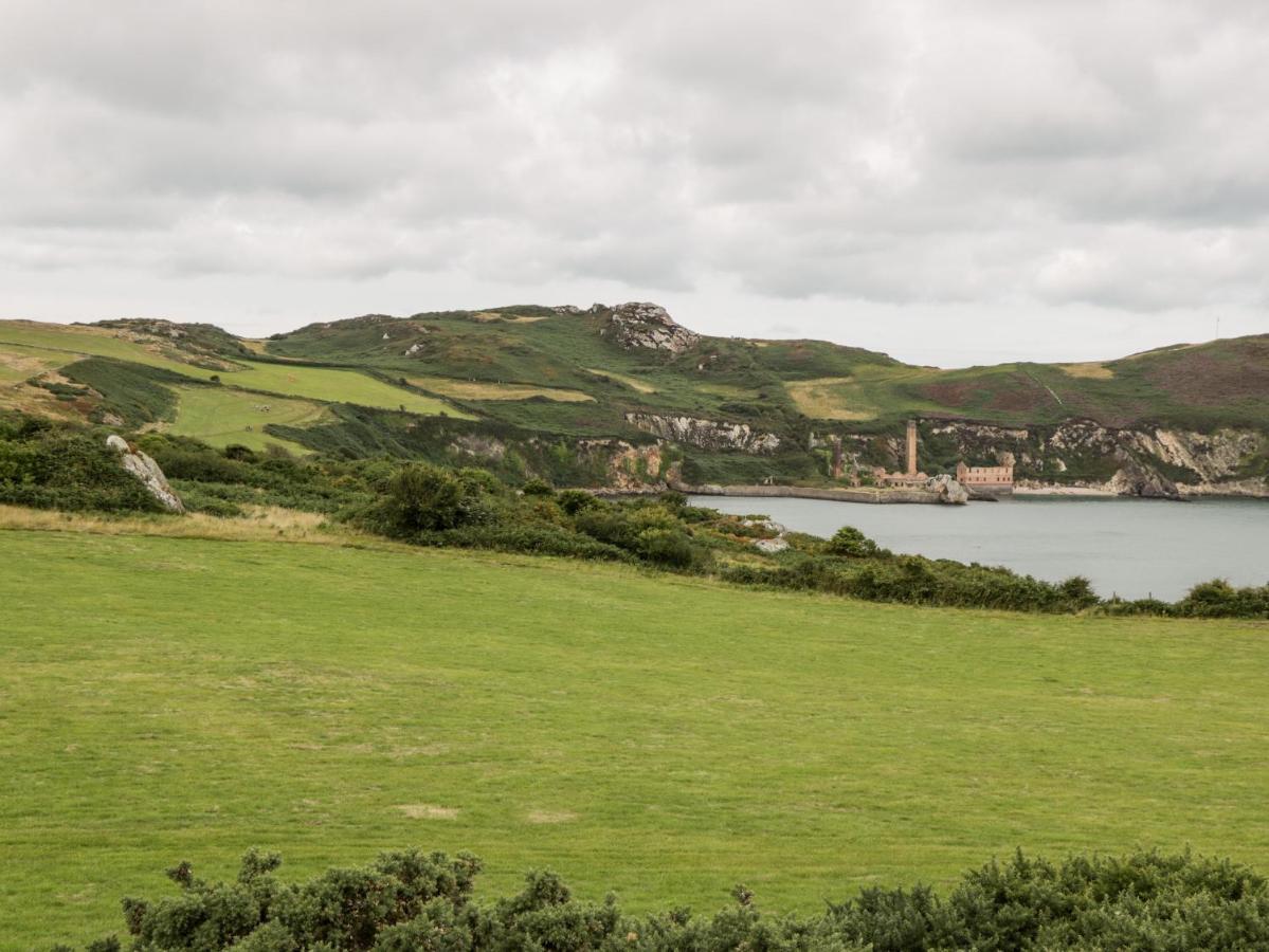 Porthwen Lodge Amlwch エクステリア 写真